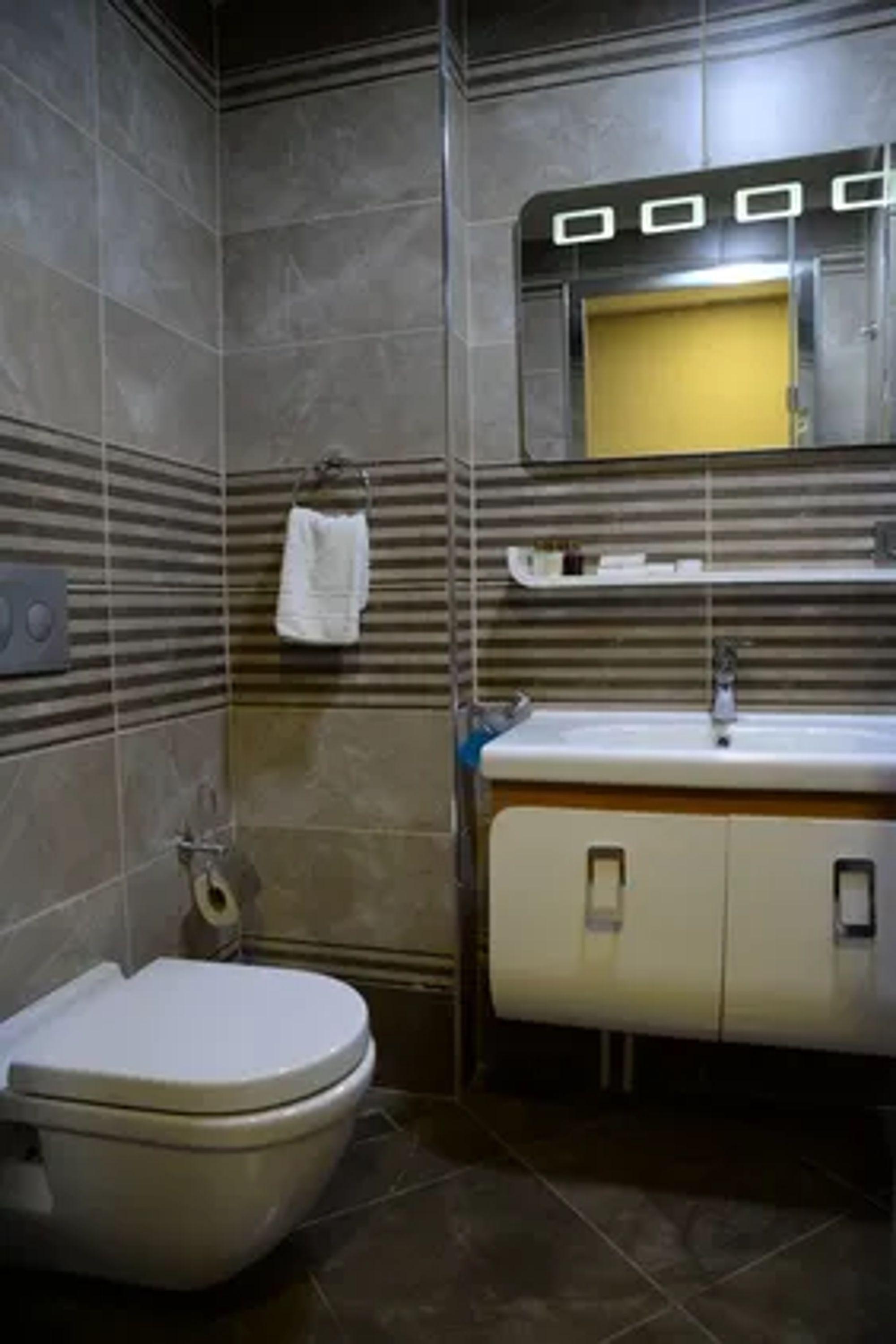 Ferman Apart Hotel Sisli Harbiye Extérieur photo